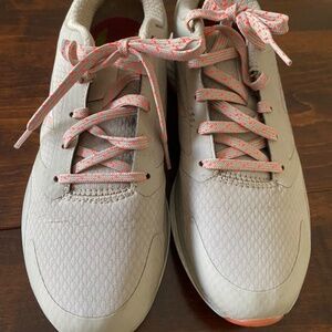 Golf Shoe Ladies 6.5 Sketcher Go Walk